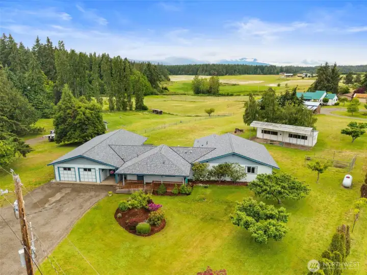 A beautiful sunny sorner lot with pasture and mountain views