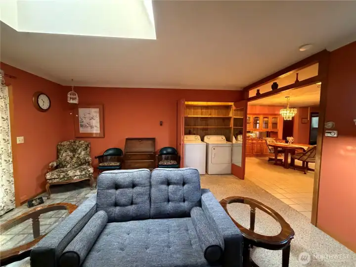 Utility room right off family room. Utility room right off family room.