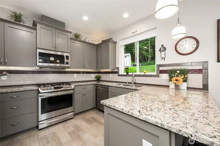 Kitchen - Main Floor
