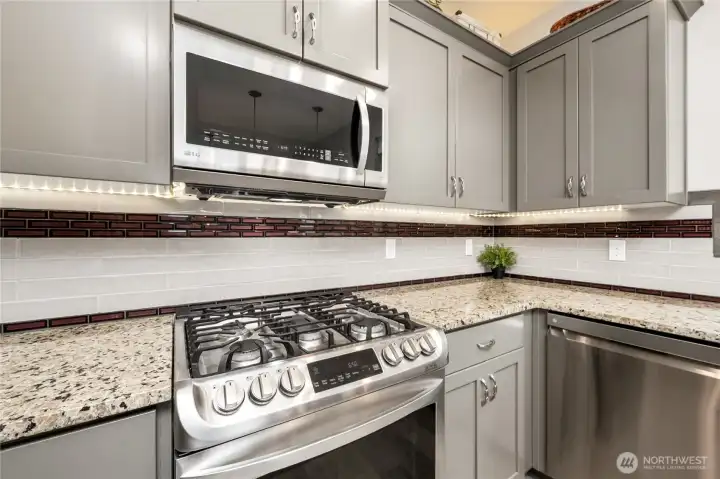 Kitchen - Main Floor