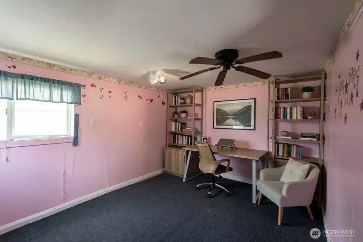 Guest Cottage Office. ***Virtually Staged***