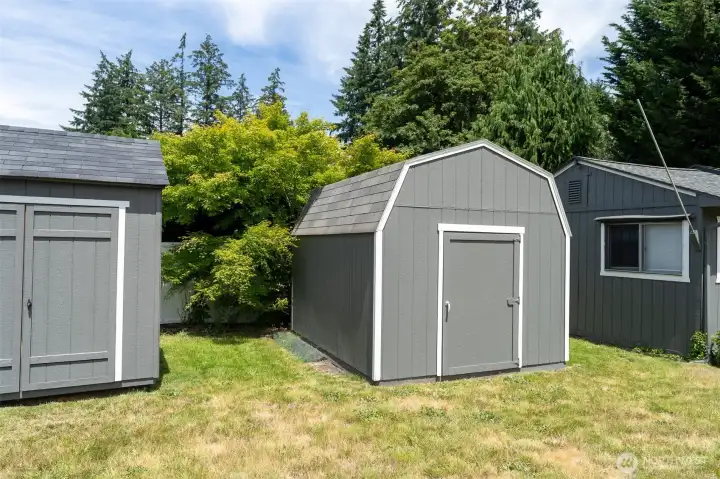 View of SOME of your outbuildings, lots of versatility and storage!