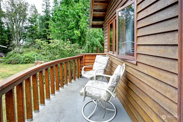 Loft bedroom patio