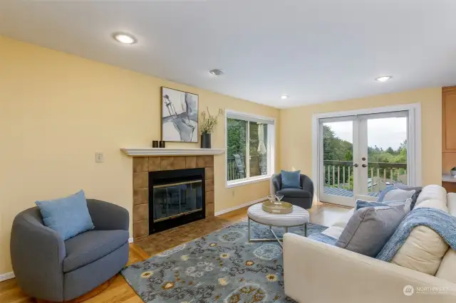 Family room with direct access to the spacious deck.