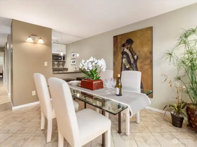 There’s room for company in the dining room at this condo, so you can enjoy cooking for friends.