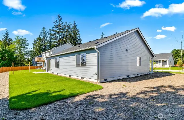 Photographs are for illustrative purposes only. Features, finishes, interior/exterior colors, landscaping and floorplan shown may vary from actual homes built.