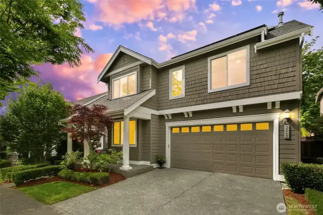 A true Issaquah Highland greenbelt stunner, featureing NEW carpet, int/ext paint, cooktop & vent hood, and water heater. Smart Energy include 2 year old solar panel & EV charger!