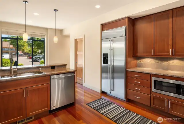 Plenty of cabinet space!
