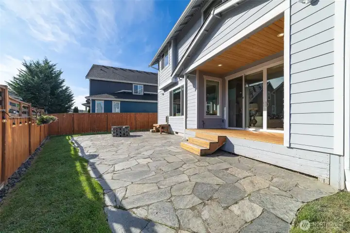 Custom flagstone patio and fire pit