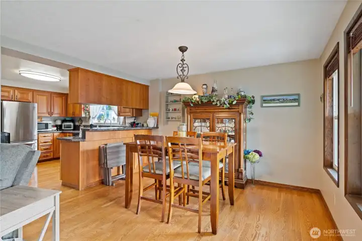 Dining room, open to the main living room