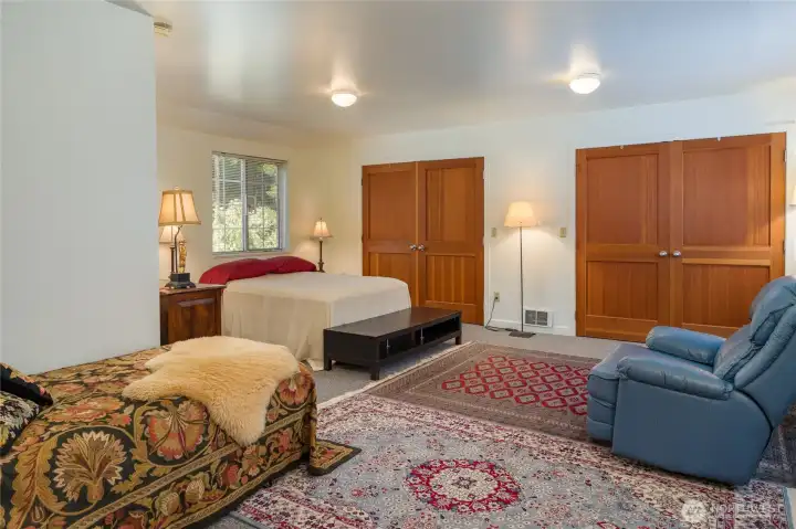 Bedroom Bedroom