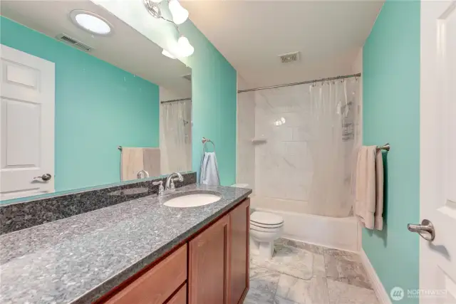 On-suite full bathroom.