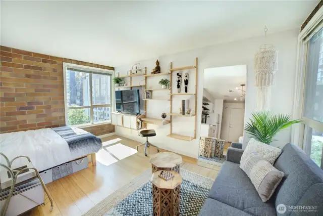 Turn key, seller is willing to sell with furnishings