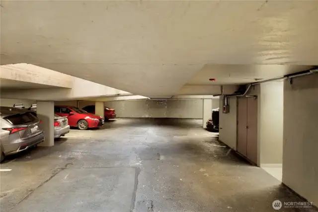 Parking garage