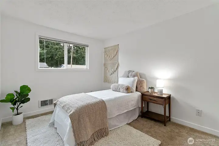 Flexible third bedroom.