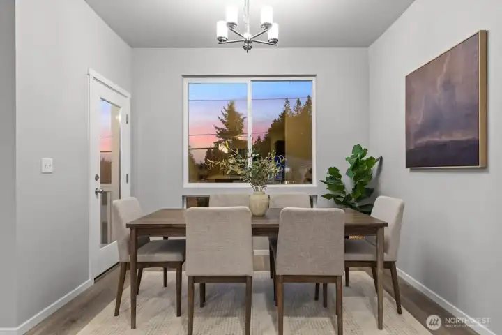 Photographs are for illustrative purposes only. Features, finishes, interior/exterior colors, landscaping and floorplan shown may vary from actual homes built.