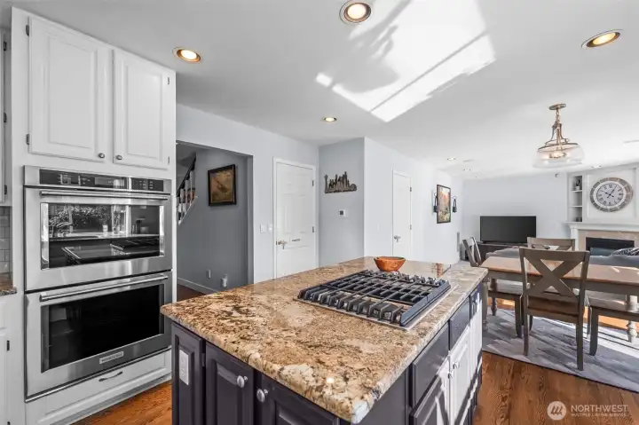 Stainless Kitchenaid dual oven, gas cook top, and dishwasher