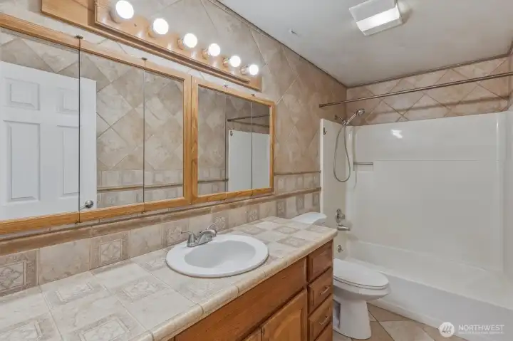 Main Bathroom