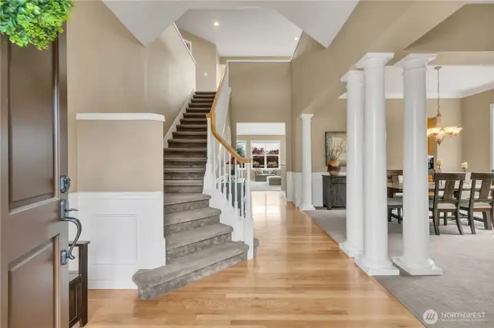 Grand entry with a view through the home to the back deck