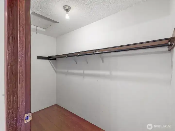 Walk-in closet