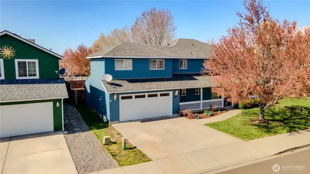 2335 Hawk Drive