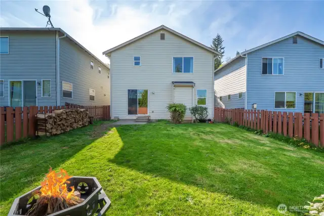 Spacious backyard