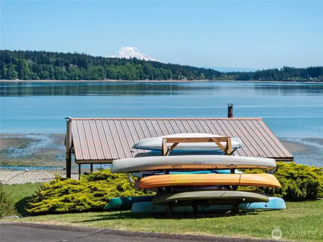 Kayak storage for the community