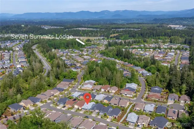 Located in a quiet neighborhood in Trilogy and an easy walk to the Seven Summits Lodge, many trailheads & amenities.
