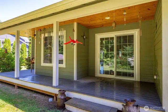 Rear Grilling Deck