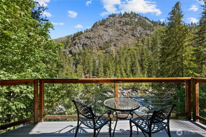 Enjoy thegorgeous views and relaxing sounds of the Icicle River flowing by.
