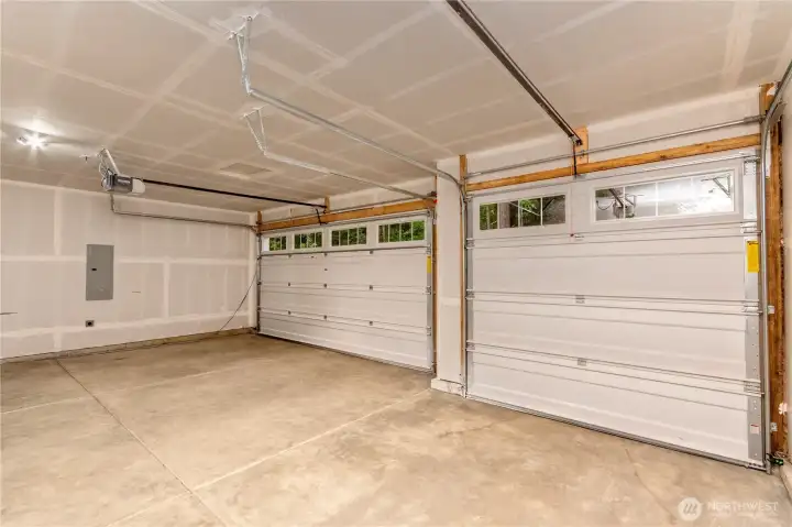 Three Car Garage