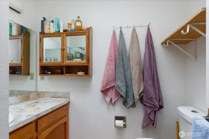 Primary Ensuite 3/4 Bathroom