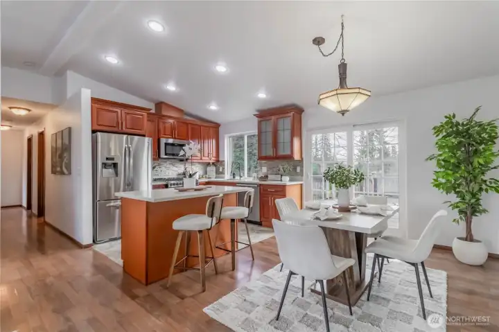 Dining Room/Kitchen