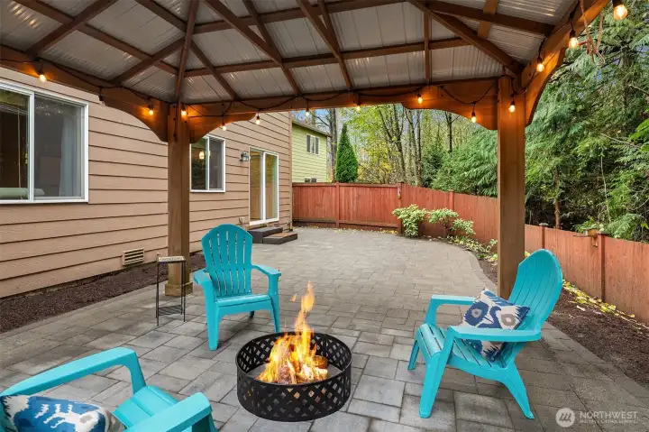 A great place to enjoy the scenic Native Growth Protected Area offering privacy and a sense of tranquility!