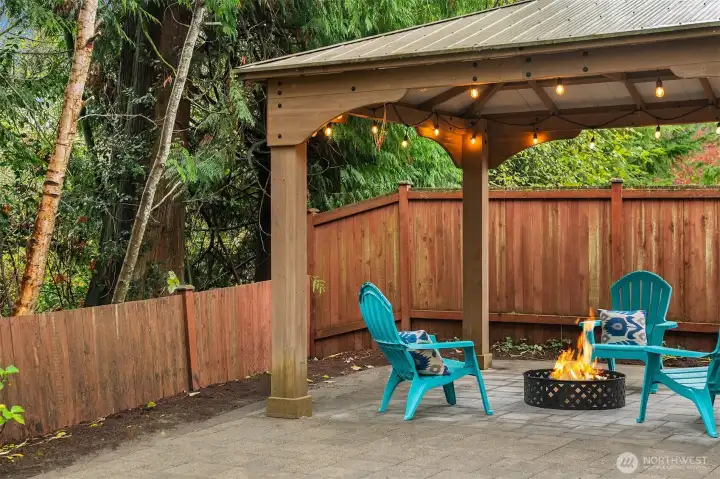 Very private, easy care yard overlooking the natural greenbelt for privacy. A serene retreat!