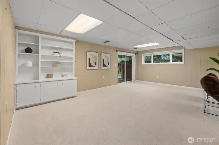 Space to install 2nd kitchen downstairs