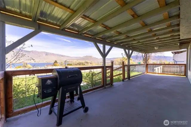 Front Deck view