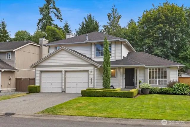 2 car garage, and fully fenced!