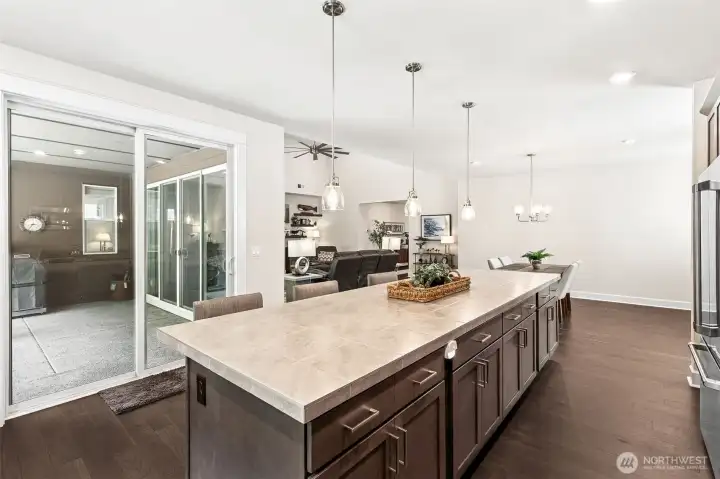 kitchen has separate access to the covered patio