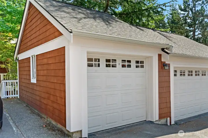 Your private garage Your private garage
