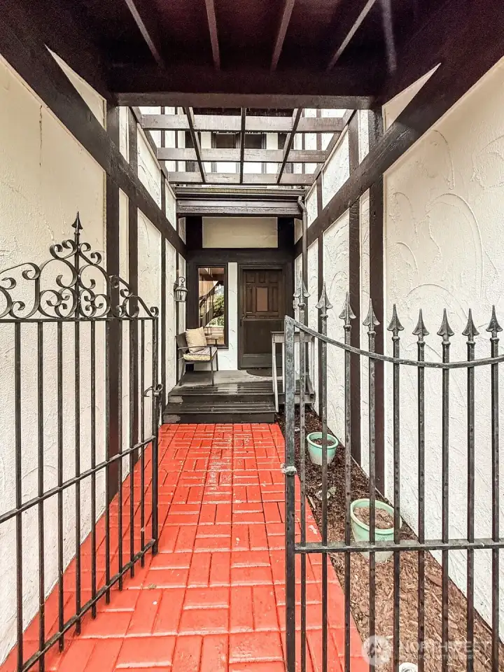 Private Gated Entry