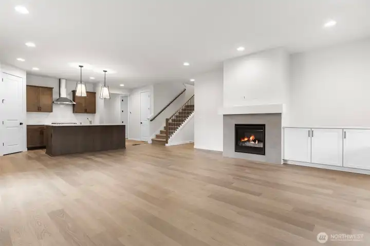 Photos of a similar home; same floor plan, colors, finishes, & upgrades may vary.