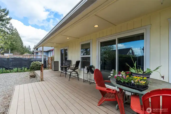 Lots of space for entertainment!