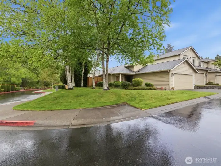 Lawn maintained by HOA
