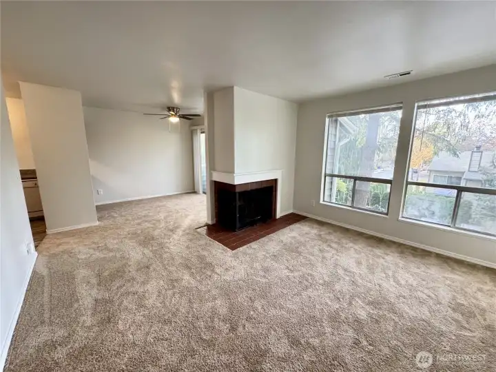 Unit 4 living and dining rooms