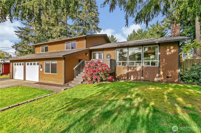 Welcome to 922 Reiten Rd!