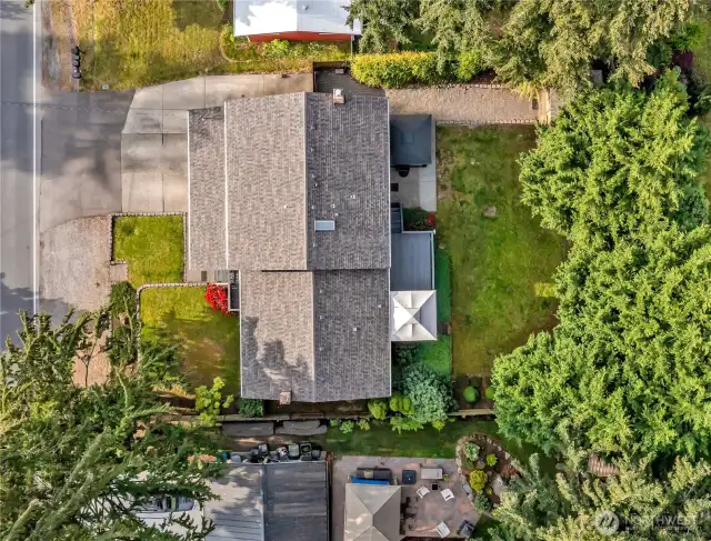 Roof with upgraded shingles installed April 2025 with transferable warranty