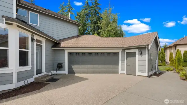 A true two and a half car garage - pull your cars in with ease and still have tons of space left over for storage, tools, or your next big project. Roomy, functional, and ready for whatever you need.