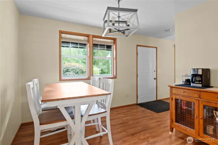 Formal dining area- See virtual tour link with 3D walkthrough video and interactive floorplans.