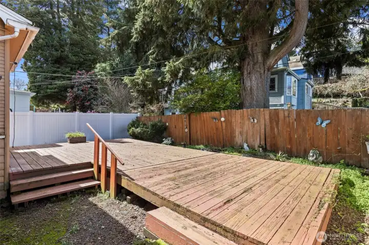 Shared back yard - lower unit has direct access, upper unit accesses from either side yard